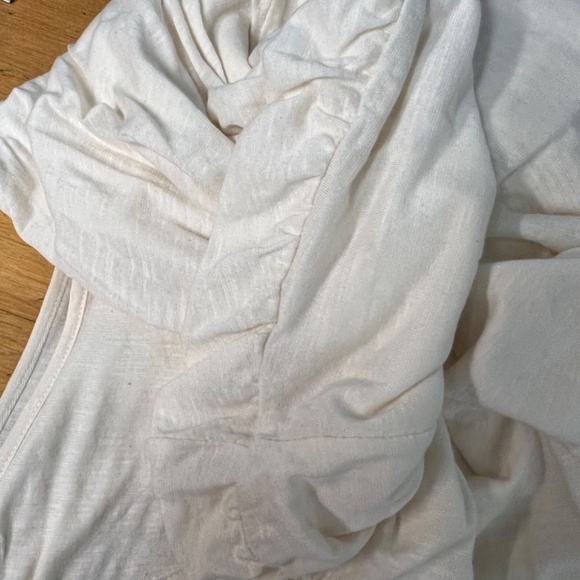 Chelsea & Theodore Bubble Hem Henley Top Large Capsule Minimalist Timeless - Picture 9 of 10